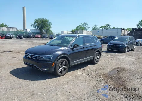 2019 Volkswagen Tiguan 2.0T Sel Premium/2.0T Sel Premium R-Line z USA, uszkodzony, nr VIN 3VV4B7AX6KM059541